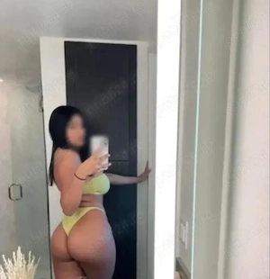 Bruneta sexi la mine sau la tine te pup