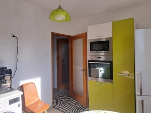 Dambu Pietros, vanzare apartament 2 camere - imagine 3