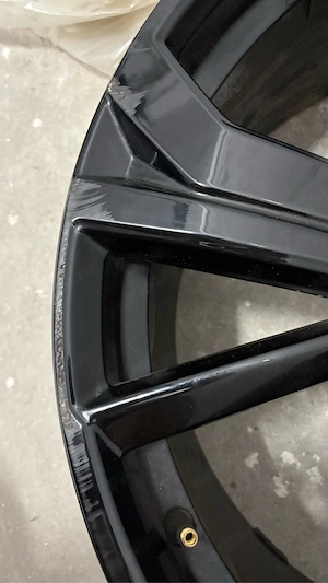 Jante Aliaj Volvo Black R21 32134533 - imagine 4