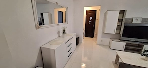 Drumul Taberei,la 2 statii de Plaza,2 cam,et p 10,complet mobilat si utilat modern ! - imagine 3