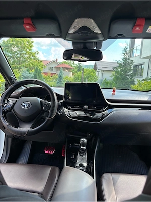 Toyota C-HR 2018 | 1.2 Turbo AWD (4x4) Automat | Premium JBL & Istoric Toyota - imagine 4