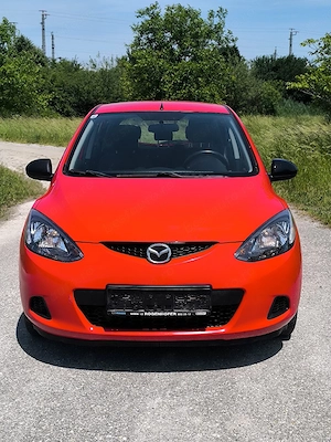 Mazda 2 1.3i CE - imagine 10