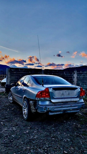 Volvo s60 2.4T 200cp  - imagine 2