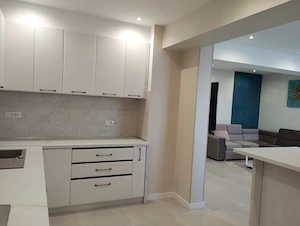 Inchiriez apartament   Facultatea de Medicina- Ciupercă,2 camere ,bloc nou  - imagine 6