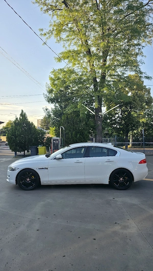 Vand sau schimb Jaguar XE - imagine 10
