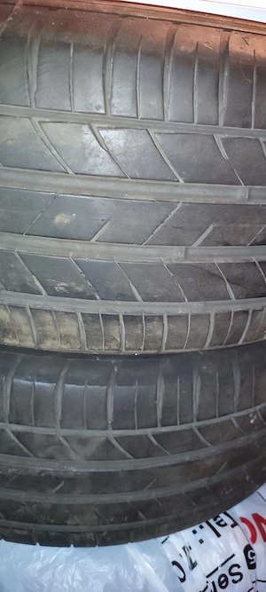 Vand anvelope Kumho Ecsta Hs52 205/55 R16 - imagine 3