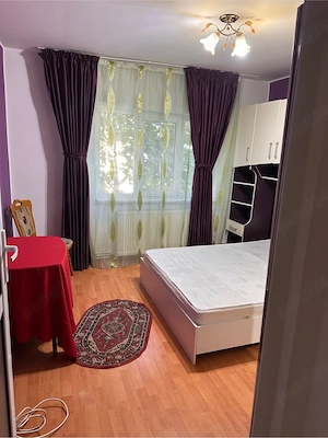 Proprietar , ofer spre inchiriere apartament cu doua camere in Roman  - imagine 3