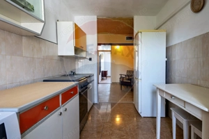 Apartament cu 3 camere de vânzare în zona Aradului - imagine 10