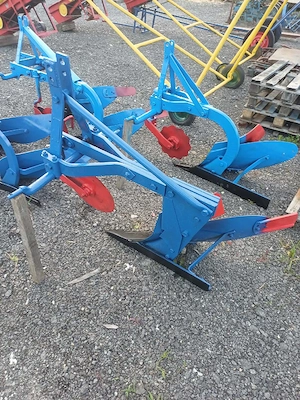 plug cu o breazda mare necesita tractor de 45 cp - imagine 3