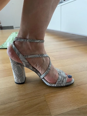 sandale  elegante