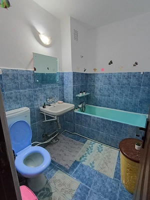 De vanzare apartament cu 2 camere semidecomandat  - imagine 3