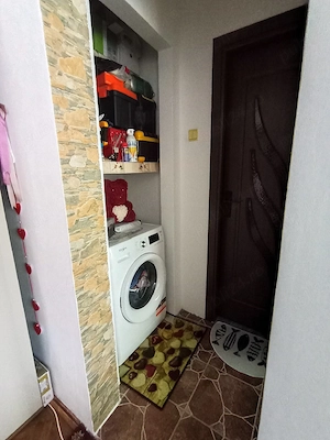 De vanzare apartament cu 2 camere semidecomandat  - imagine 7