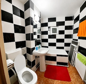 Apartament 3 camere   Micro 21, etaj 2 4