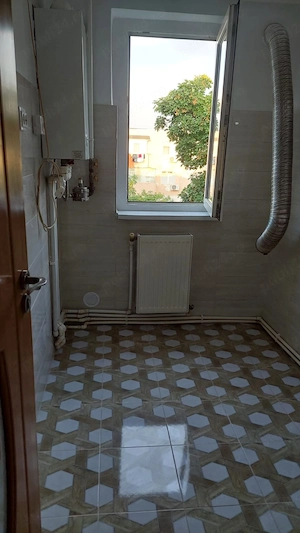 apartament 37m  - imagine 3