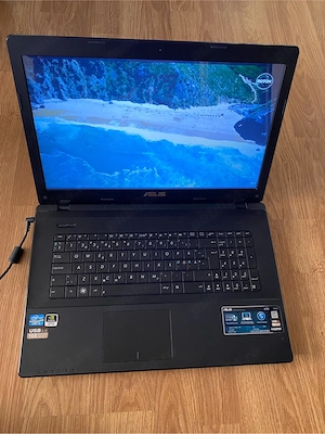 Laptop Asus intel core i3,Display mare 17,3 inch led,Windows 10 Pro,6gb ram ddr3,500gb memorie,Perfe