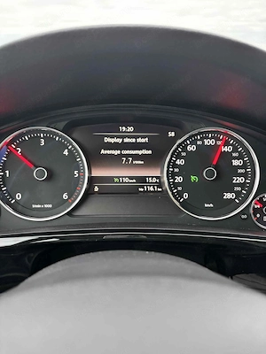 VW Touareg 7P Facelift 2015 Unic Proprietar - imagine 5