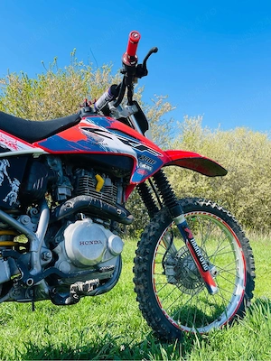 Honda crf 230f - imagine 3