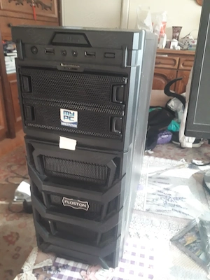 Pc Gaming I5 separat monitor 22 Ips si Periferice