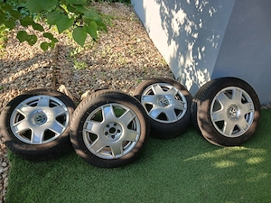 Set Anvelope vara Riken 205/55 R16 91H+ Genti Volkswagen Originale- Folosite ~ 2000km/4buc