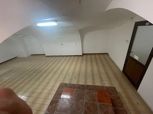 vand spatiu 85 mp situat intre Piata Catedralei si Parcul Reconcilierii, Arad - imagine 5