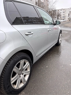 Golf 6 , 1.6 tdi bluemotion 2010 Hatchback stare excelenta - imagine 5