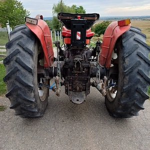 Vând tractor - imagine 4