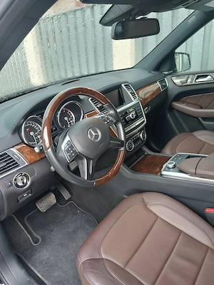 Mercedes-Benz GLS 450 (2017) - imagine 3