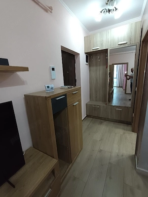 Proprietar vand apartament cu 2 camere + terasa si loc de parcare privat, aproape de centrul orasulu - imagine 5