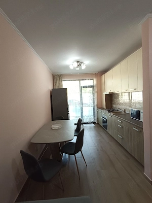 Proprietar vand apartament cu 2 camere + terasa si loc de parcare privat, aproape de centrul orasulu - imagine 7
