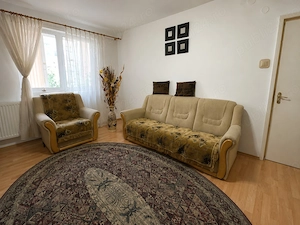 Apartament 3 camere decomandate | Astra | Etaj 1 | Zonă excelentă - imagine 3