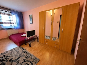 Apartament 3 camere decomandate | Astra | Etaj 1 | Zonă excelentă - imagine 5
