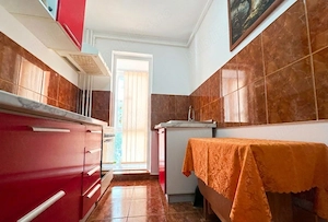 Apartament 3 camere decomandate | Astra | Etaj 1 | Zonă excelentă - imagine 7