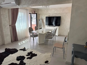 Apartament Central 3 Camere - imagine 2