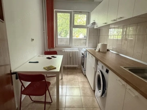 2 camere decomandat, parter, 2 min metrou, zona excelenta