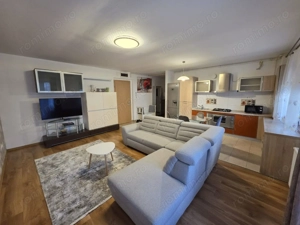 Apartament modern 3 camere Torontalului, Parcare subterană
