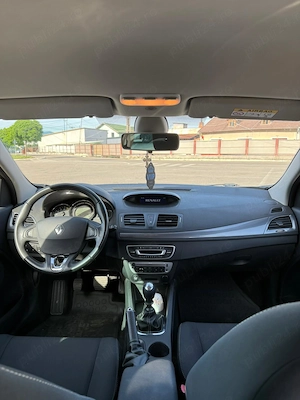 Vând Renault Megane 3, ediție limitată, an fabricație 2015. - imagine 4