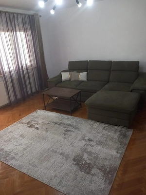 proprietar vand apartament 2 camere bucovina