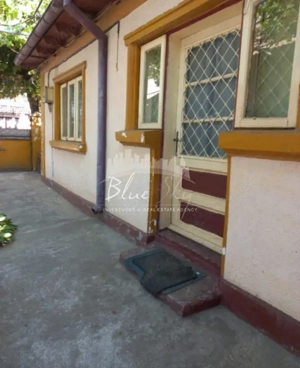 Casa batraneasca cu teren de 435mp cu utilitati si deschidere 14 m- Coiciu - imagine 5