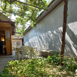 Casa batraneasca cu teren de 435mp cu utilitati si deschidere 14 m- Coiciu - imagine 7