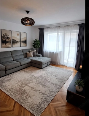 Apartament 3 camere zona Sagului