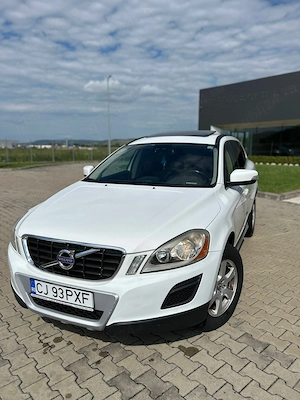 Volvo XC60 2.4 163 CP 2011 - imagine 3