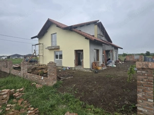 Duplex 4 camere/2bai - 90mp/utili - 147.000E - imagine 5