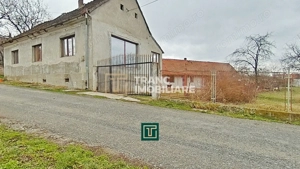 Casă de vânzare cu 4 camere în Zăbrani, teren 578 mp, front generos