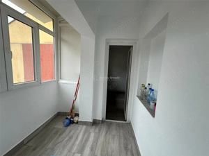 Resita, Apt.3 Cam,Cf.1,Decom,Central - imagine 8