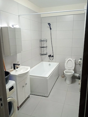 apartament o camera - imagine 2