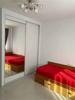 de inchiriat apartament de 3 camere - imagine 3