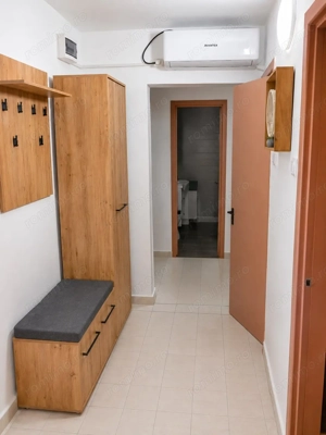 2 camere Zona Bucovina 56 mp/utili Etaj 1 Bucatarie separata - imagine 2