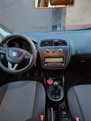 Seat Altea 2010 1.6 diesel - imagine 4