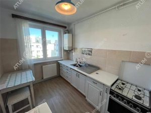 Apartament 3 camere si balcon situat in zona Dioda din Sibiu - imagine 8