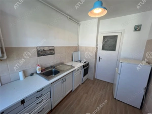 Apartament 3 camere si balcon situat in zona Dioda din Sibiu - imagine 14